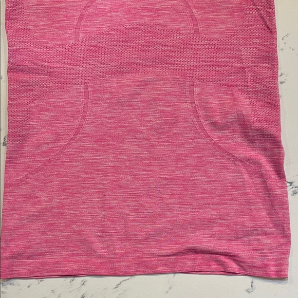 LULULEMON ATHLETICA Pink Swiftly Tech Racerback Tank Top, Size 4 - Picture 3 of 4